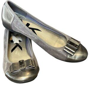 AK Anne Klein Sport Metallic Silver Ballet Flats Sz 7 #330K